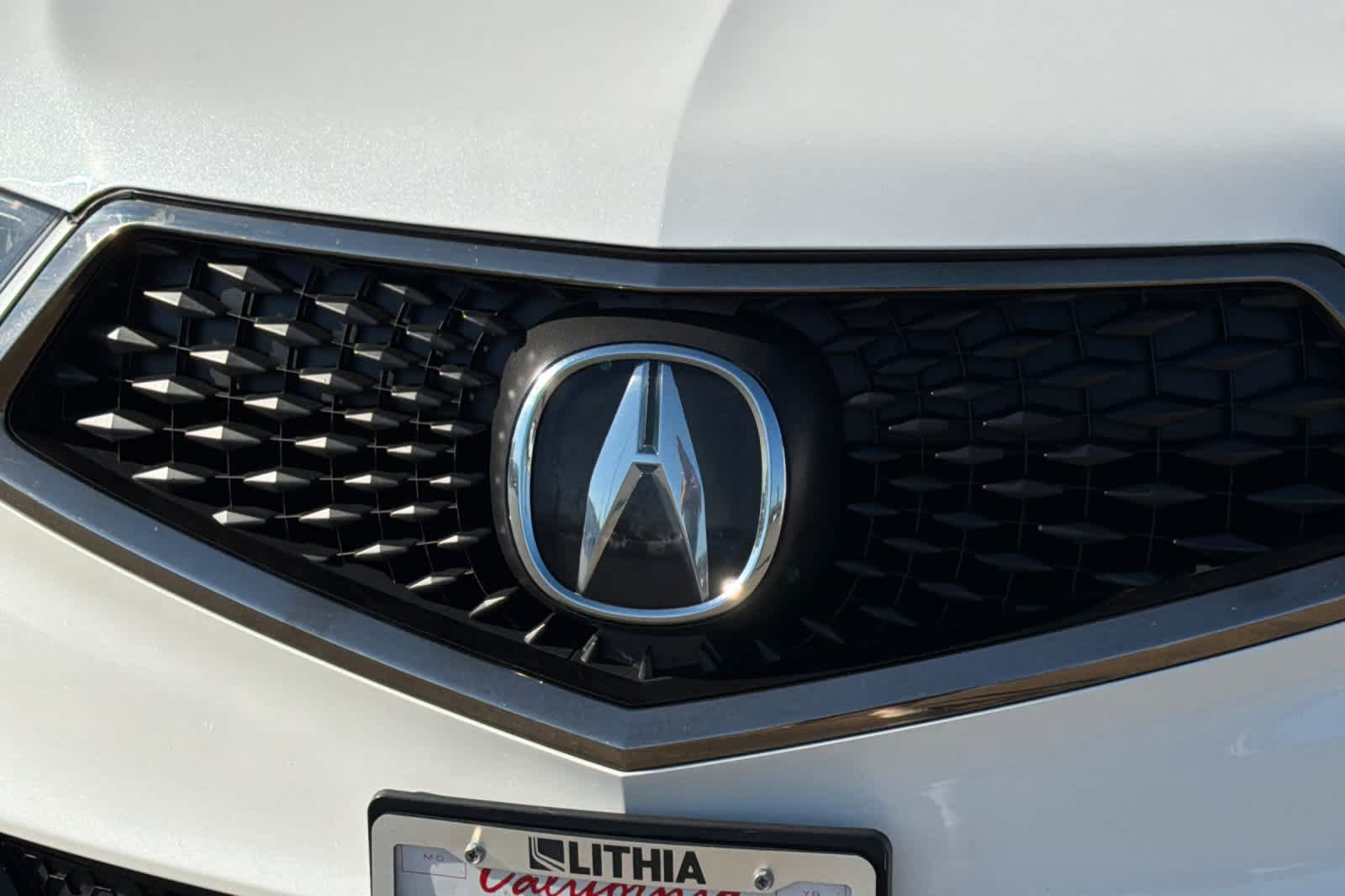 Used 2020 Acura MDX w/ Technology Package AWD/4WD image 16