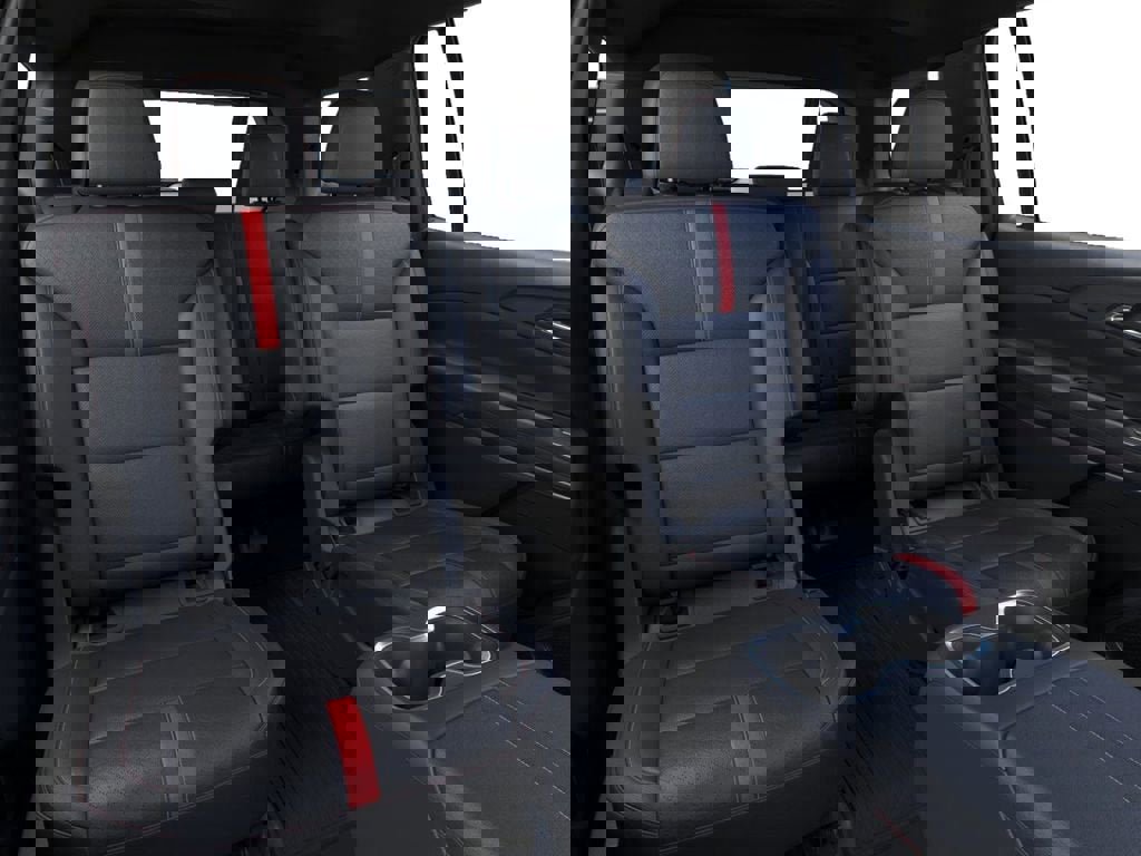 New 2026 Chevrolet Traverse RS w/ LPO, Floor Liner Package image 17