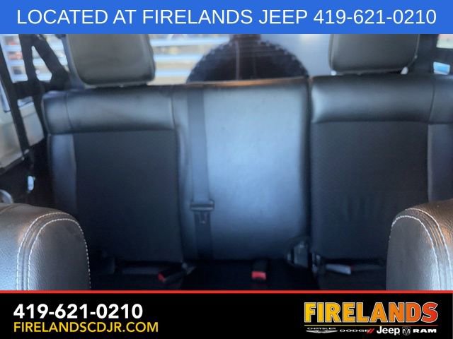 Used 2012 Jeep Wrangler Unlimited Rubicon image 28