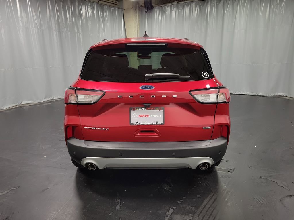 Used 2020 Ford Escape Titanium image 7