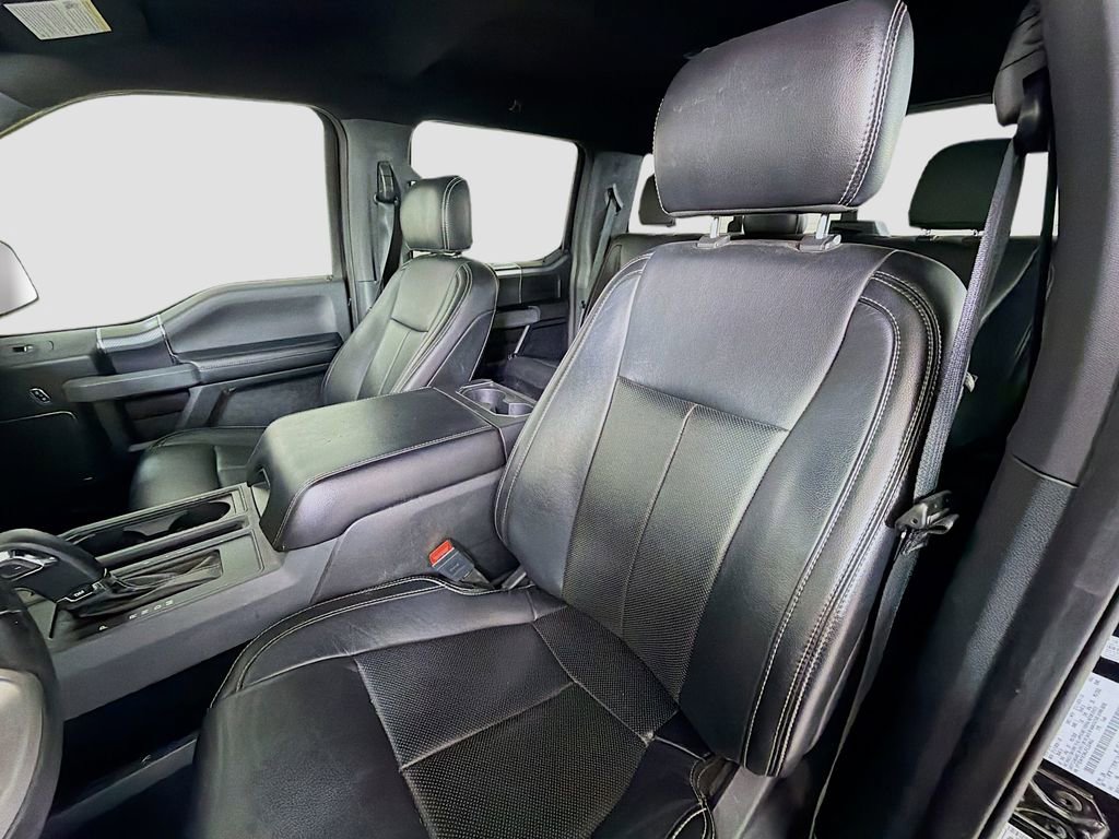 Used 2020 Ford F150 Lariat image 13