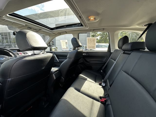 Used 2015 Subaru Forester 2.5i Touring AWD/4WD image 18