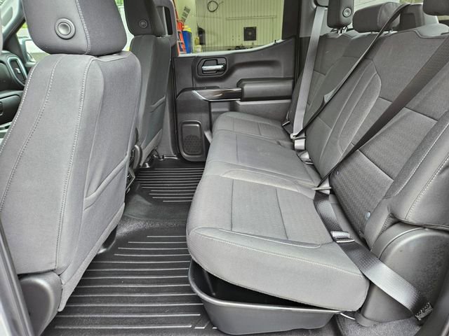 Used 2021 Chevrolet Silverado 1500 LT AWD/4WD image 15
