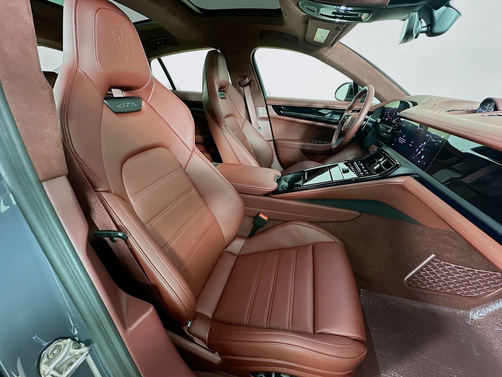 New 2026 Porsche Panamera GTS AWD/4WD image 45