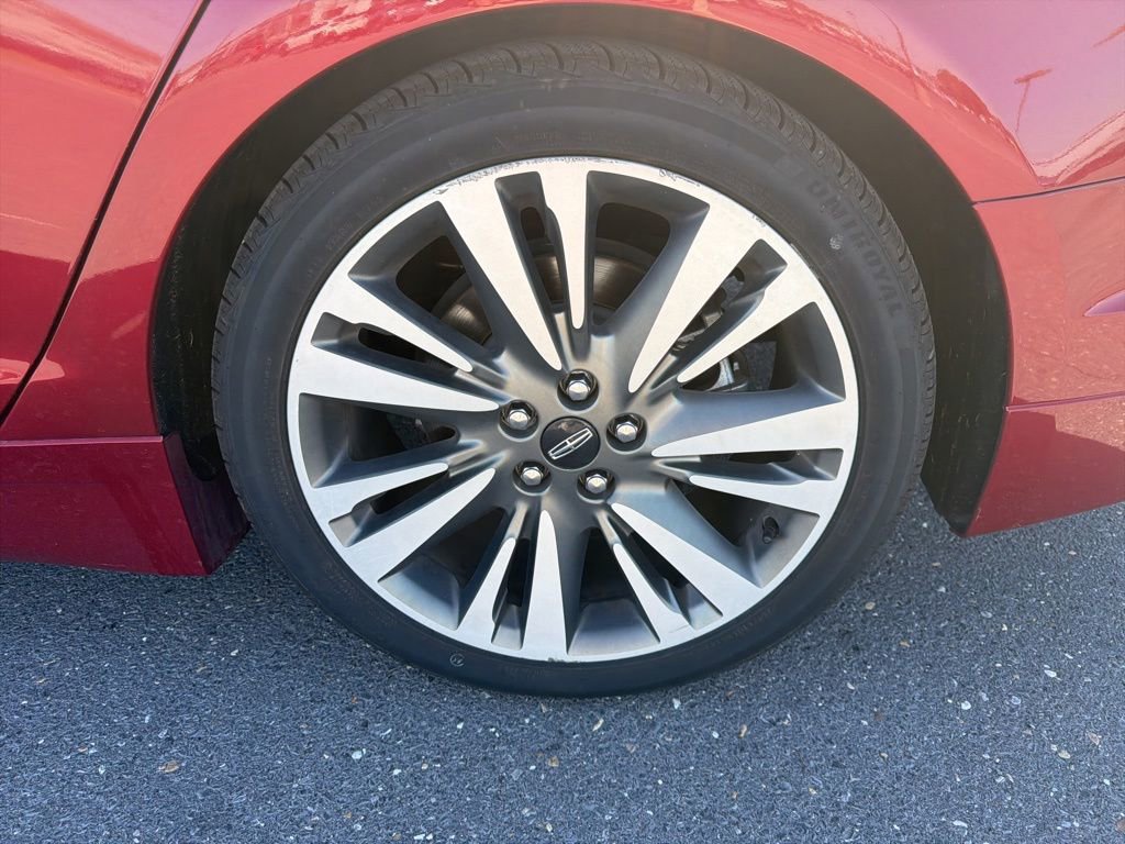 Used 2017 Lincoln MKZ Reserve w/ Technology Package FWD image 13