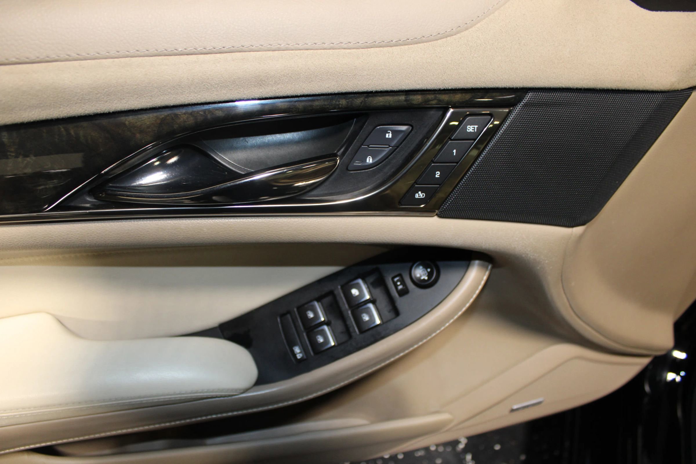 Used 2015 Cadillac CTS Performance image 10