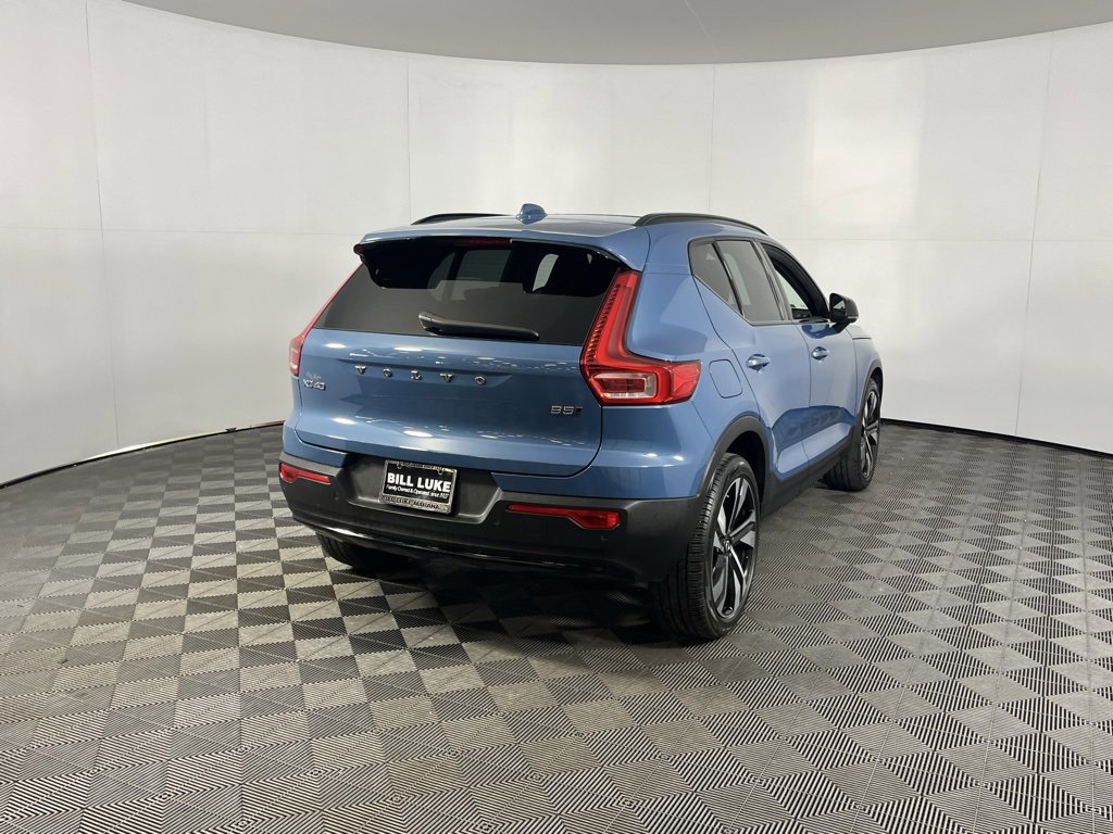 Used 2023 Volvo XC40 B5 Ultimate w/ Protection Package image 7