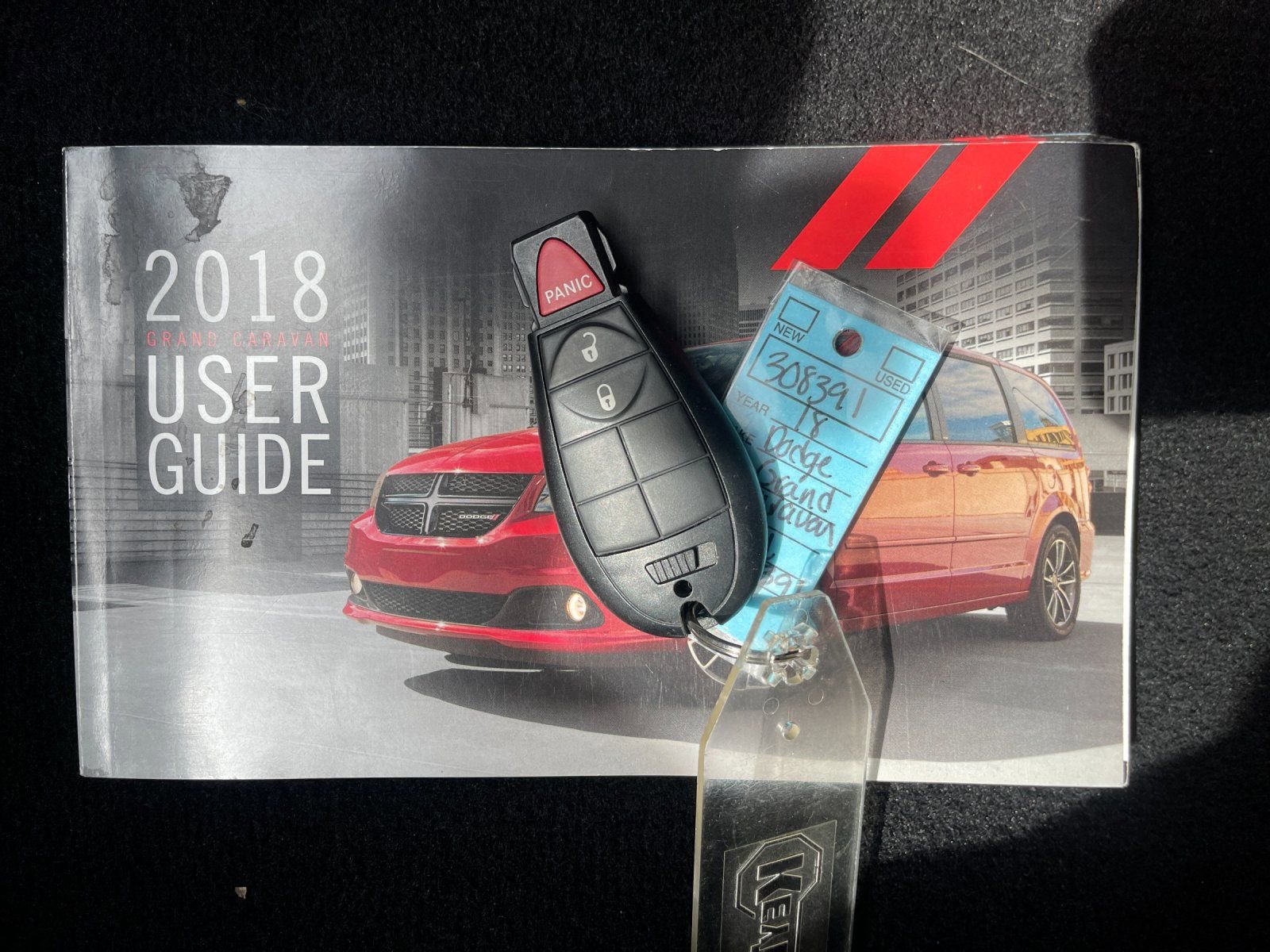 Used 2018 Dodge Grand Caravan SE w/ UConnect Hands-Free Group FWD image 10