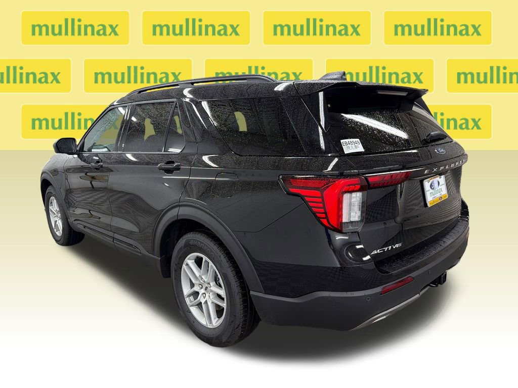 New 2026 Ford Explorer Active RWD image 9