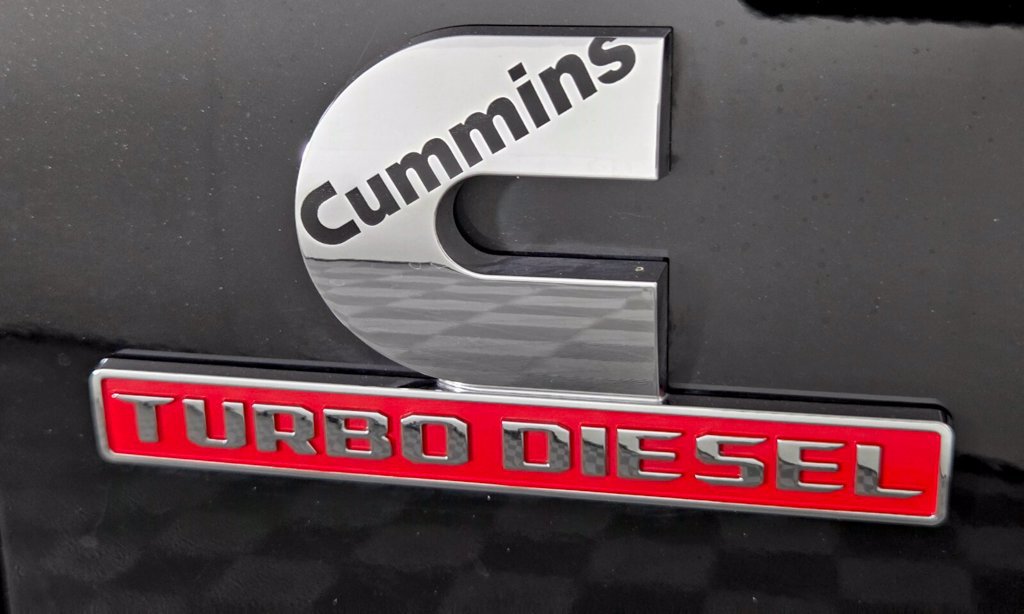 Used 2026 RAM 2500 Laramie AWD/4WD image 32