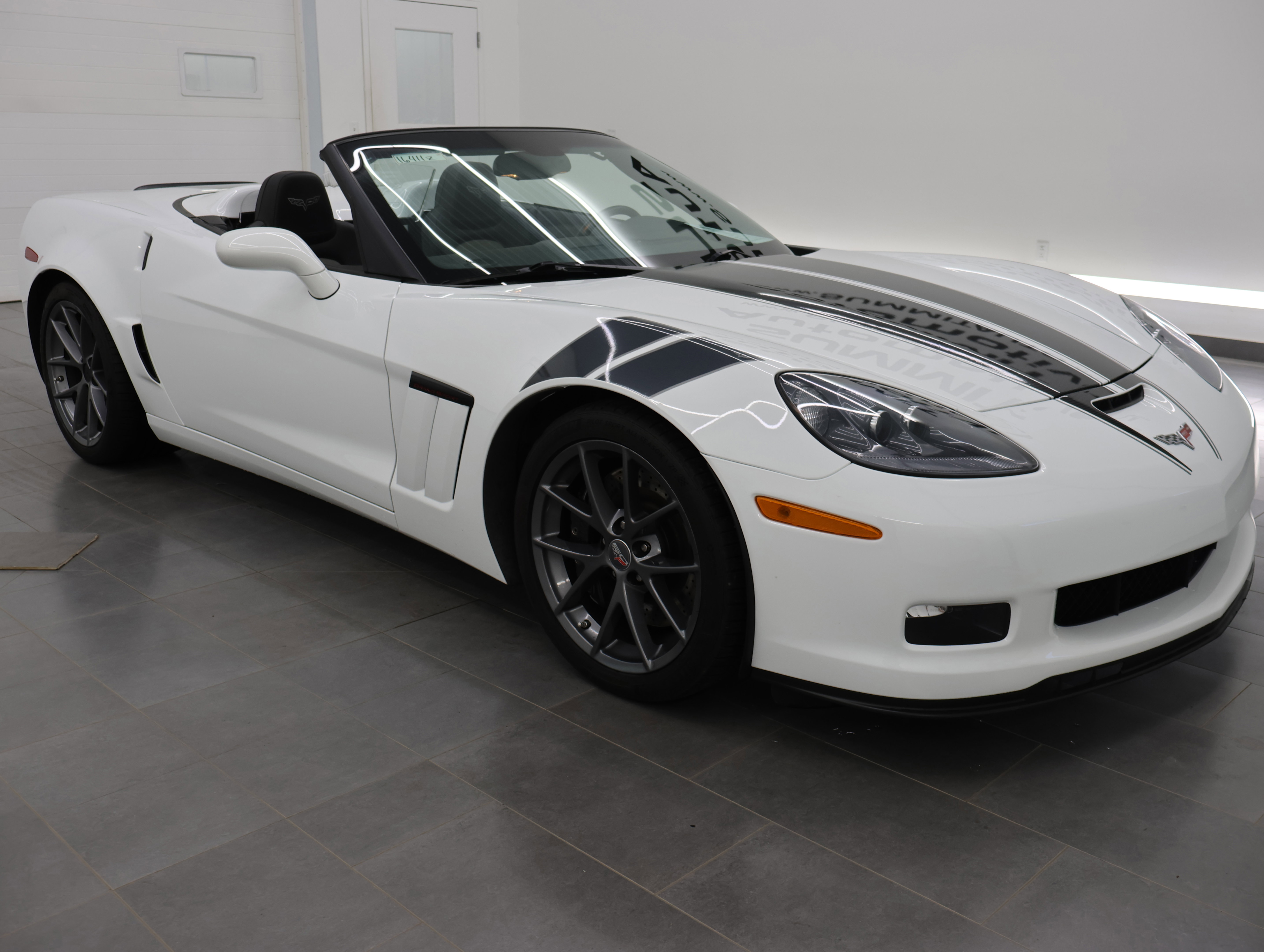 Used 2013 Chevrolet Corvette Grand Sport w/ 4LT Preferred Equipment Group RWD image 50