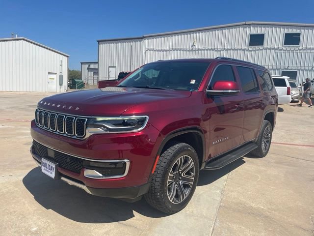 Used 2022 Jeep Wagoneer Series III w/ Flexible Seating Group AWD/4WD image 1