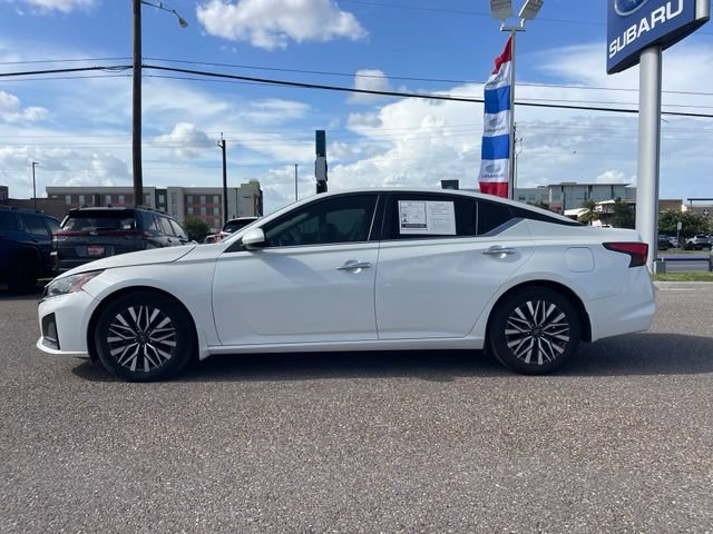 Used 2023 Nissan Altima 2.5 SV FWD image 5