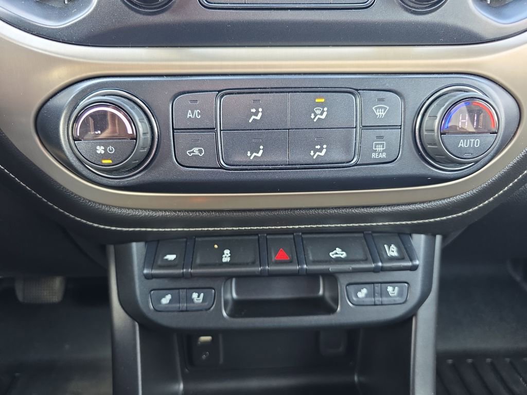 Certified 2018 GMC Canyon Denali image 19