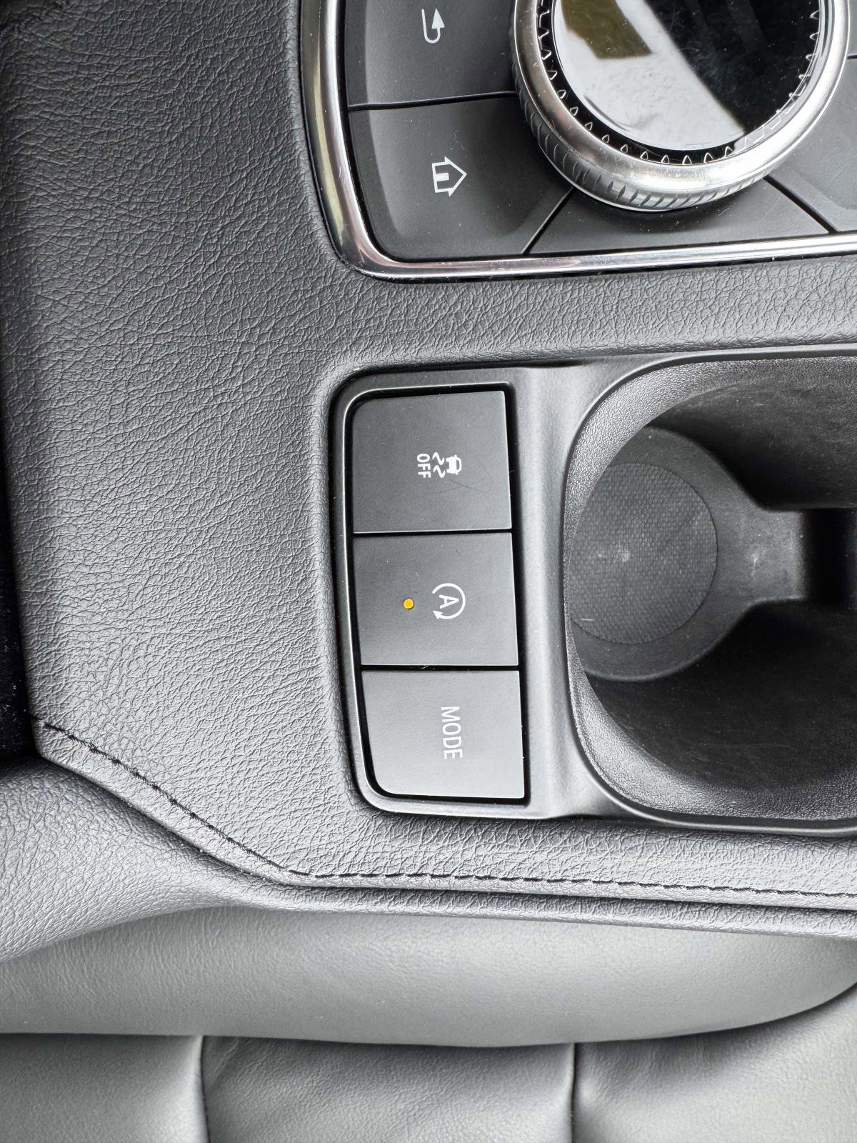 Used 2025 Cadillac XT4 Premium Luxury image 8