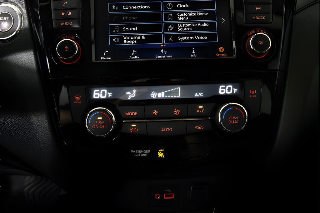 Used 2022 Nissan Rogue Sport SV w/ Technology Package image 27