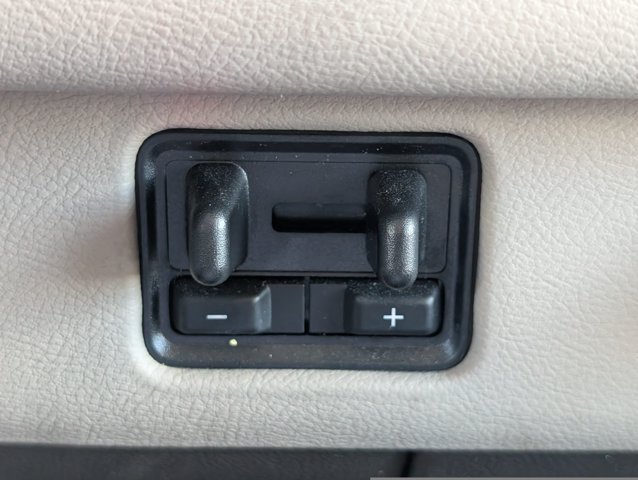 Used 2023 Lincoln Navigator Reserve RWD image 24