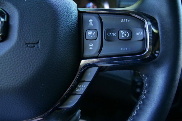 Used 2024 RAM 2500 Limited image 23