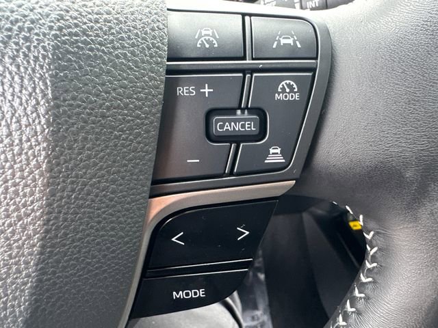 Certified 2025 Toyota Camry SE w/ Convenience Package image 34