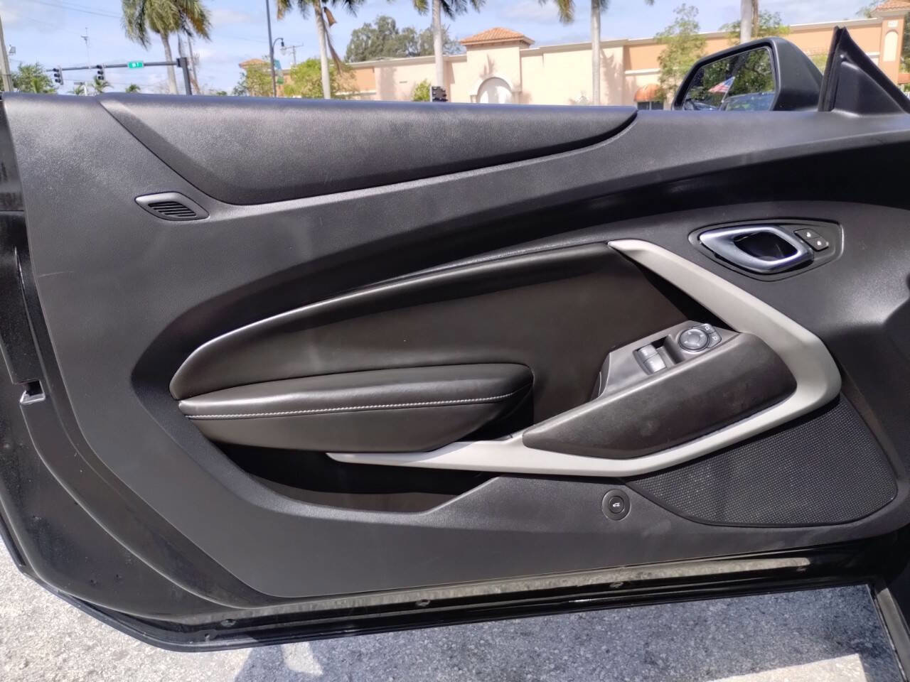 Used 2016 Chevrolet Camaro LT image 18