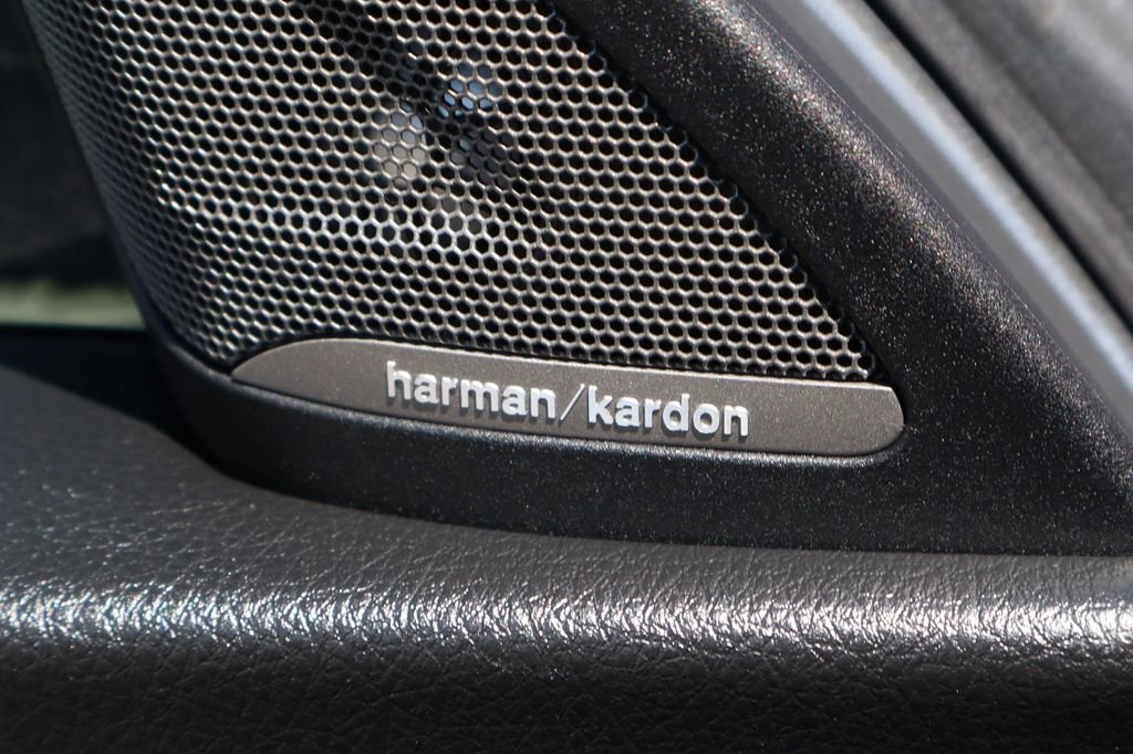 Used 2021 BMW M2 Competition image 18