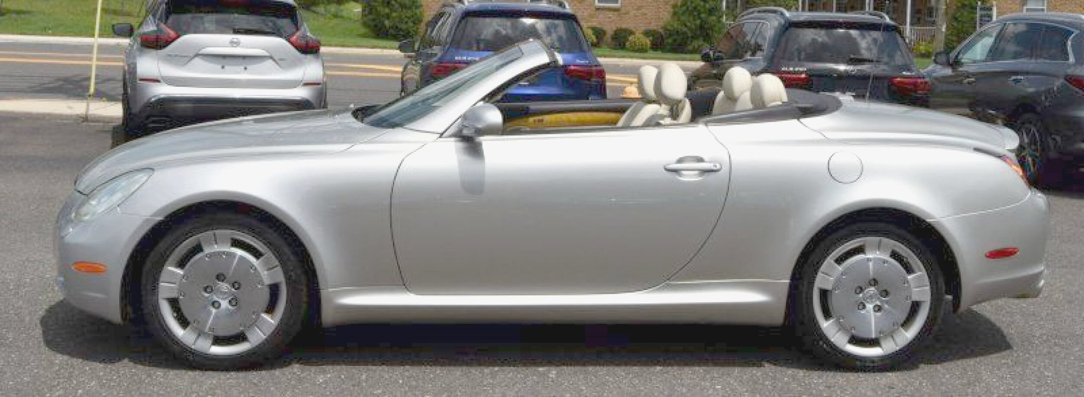 Used 2003 Lexus SC 430 Convertible RWD image 8