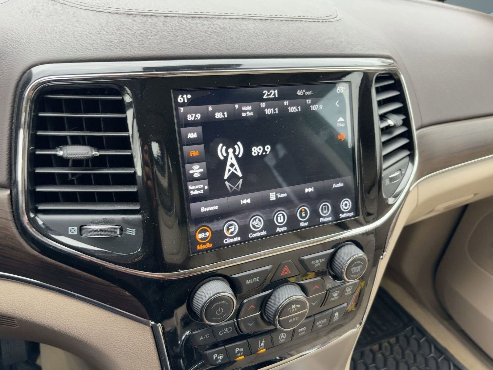 Used 2021 Jeep Grand Cherokee Overland w/ Trailer Tow Group IV image 24