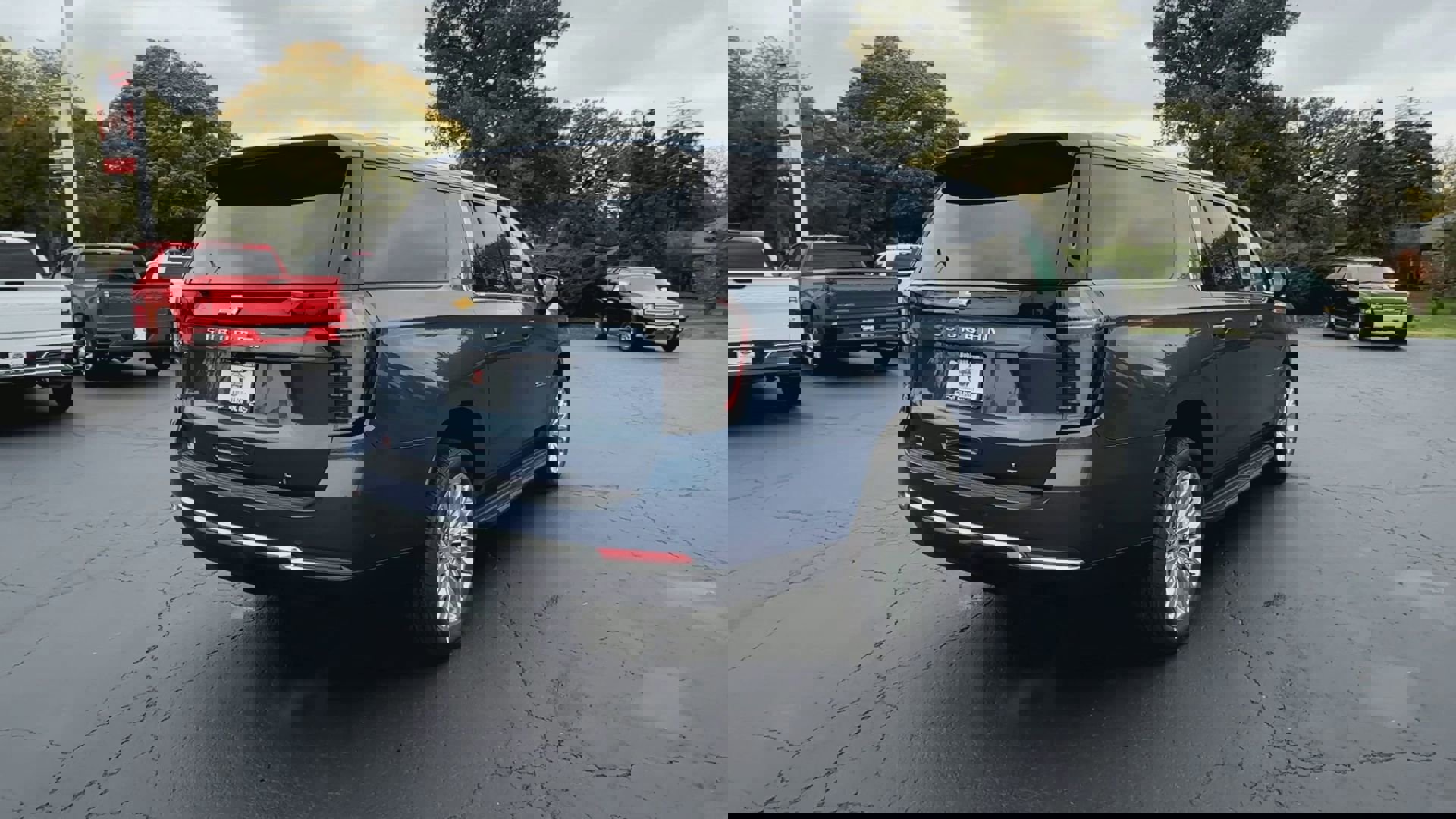 New 2026 Chevrolet Suburban LT w/ Comfort Package image 42