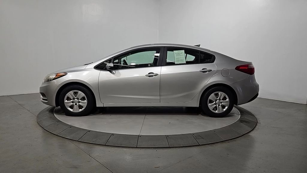 Used 2014 Kia Forte LX FWD image 2