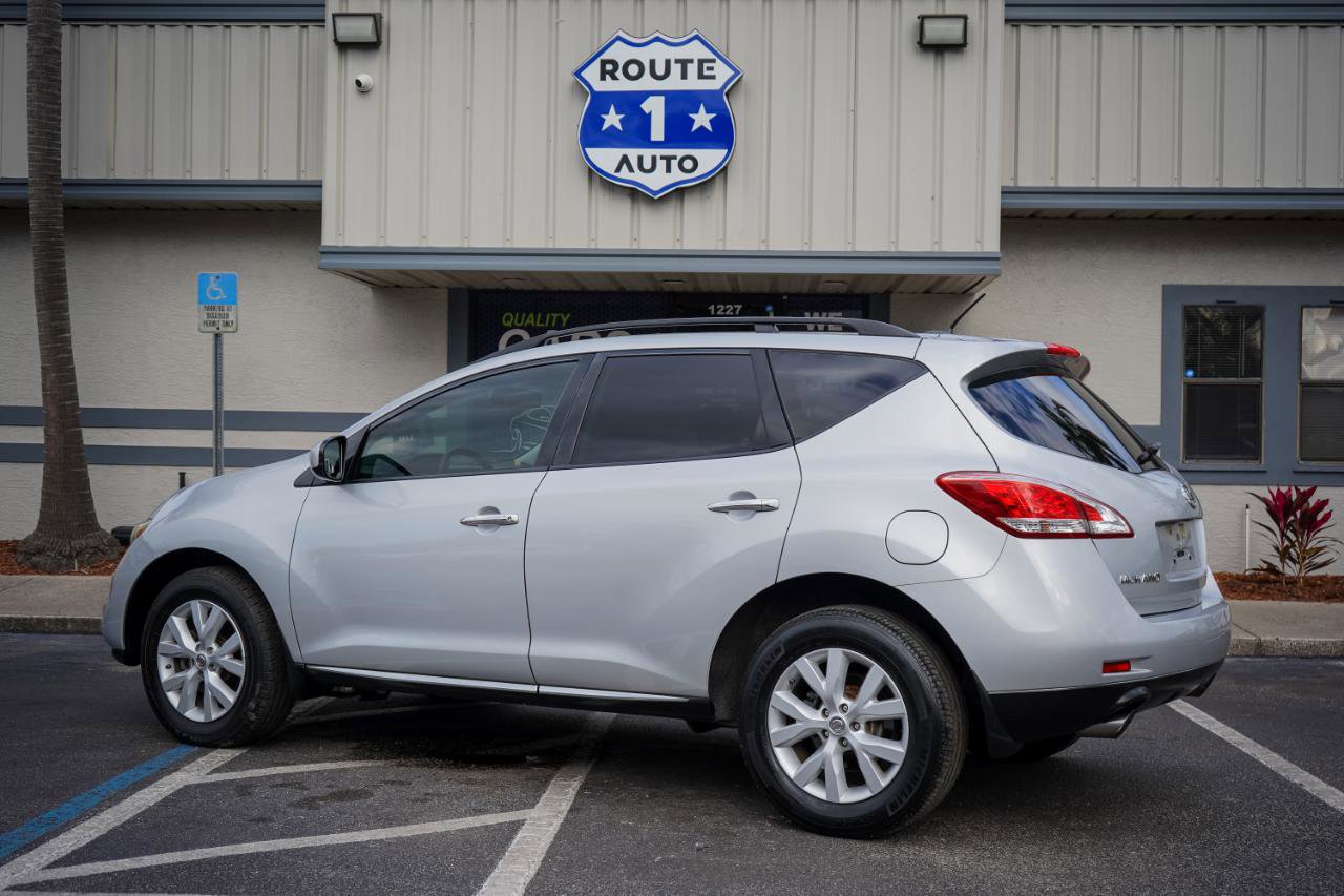 Used 2014 Nissan Murano SV w/ Value Package image 3