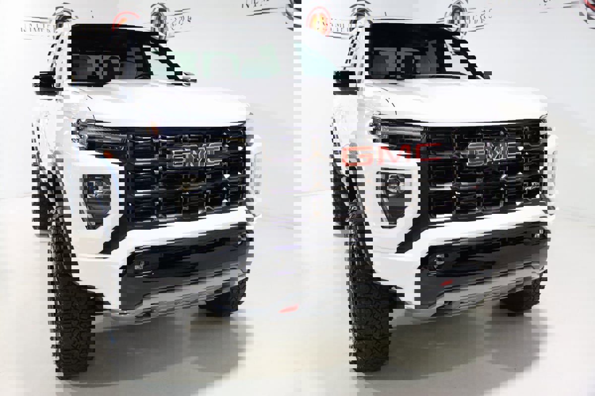 Used 2023 GMC Canyon AT4X image 7