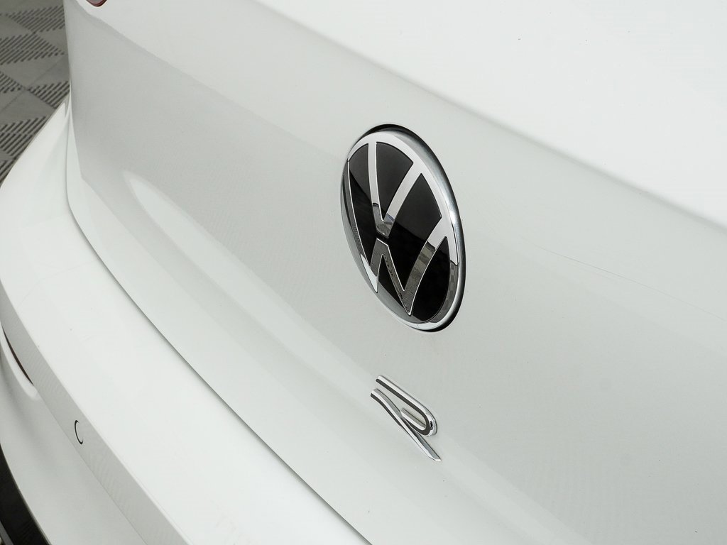 Used 2023 Volkswagen Golf R image 35