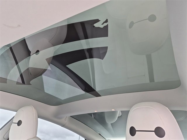 Used 2021 Tesla Model 3 Standard Range Plus image 16