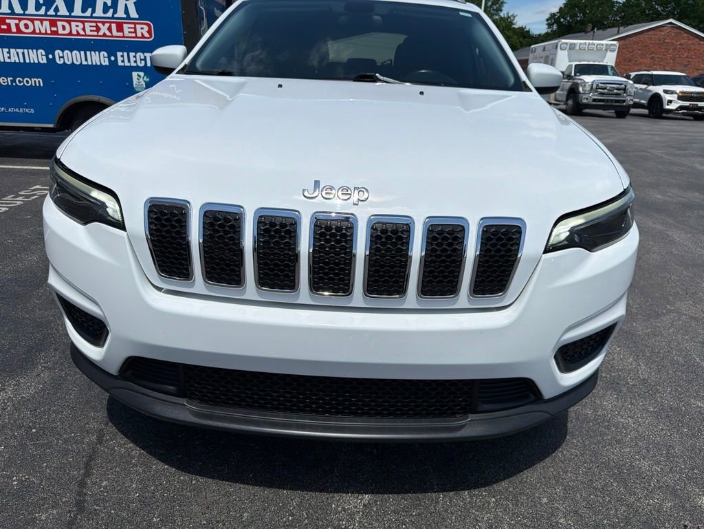 Used 2020 Jeep Cherokee Latitude w/ Cold Weather Group FWD image 7