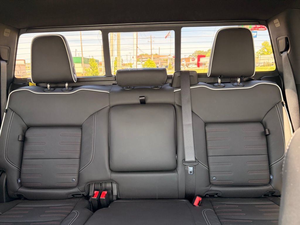 Used 2026 GMC Sierra 1500 AT4X AWD/4WD image 27