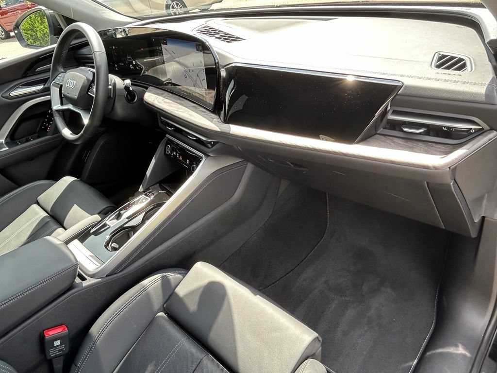Used 2025 Audi Q5 Premium Plus AWD/4WD image 40