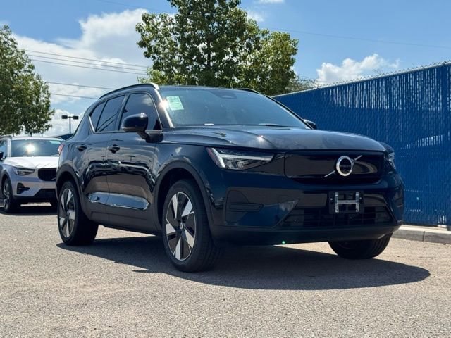 New 2025 Volvo EX40 Core w/ Climate Package image 1
