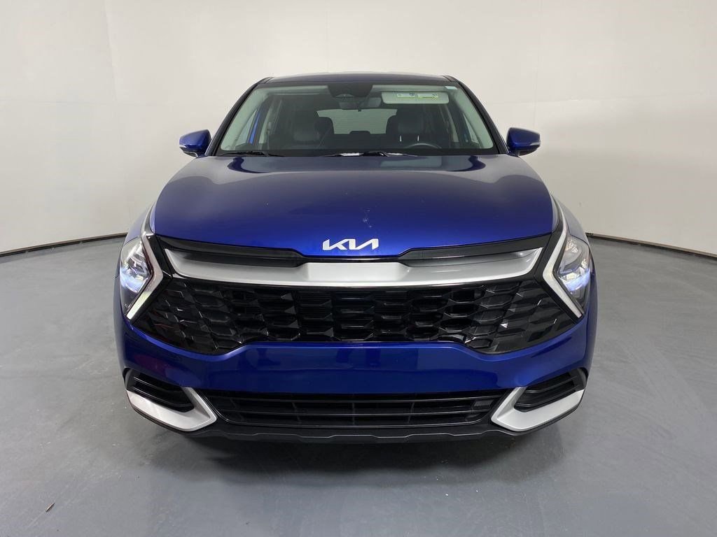 Used 2023 Kia Sportage EX image 2