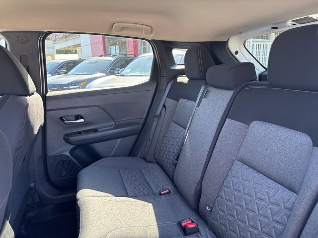 New 2025 Nissan Kicks SV image 16
