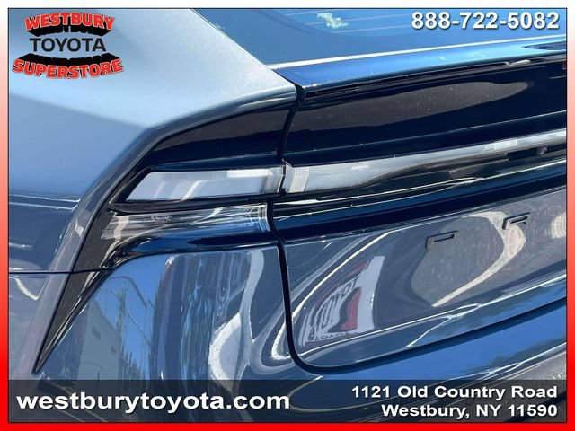 Used 2026 Toyota Prius Plug-In Hybrid FWD image 11