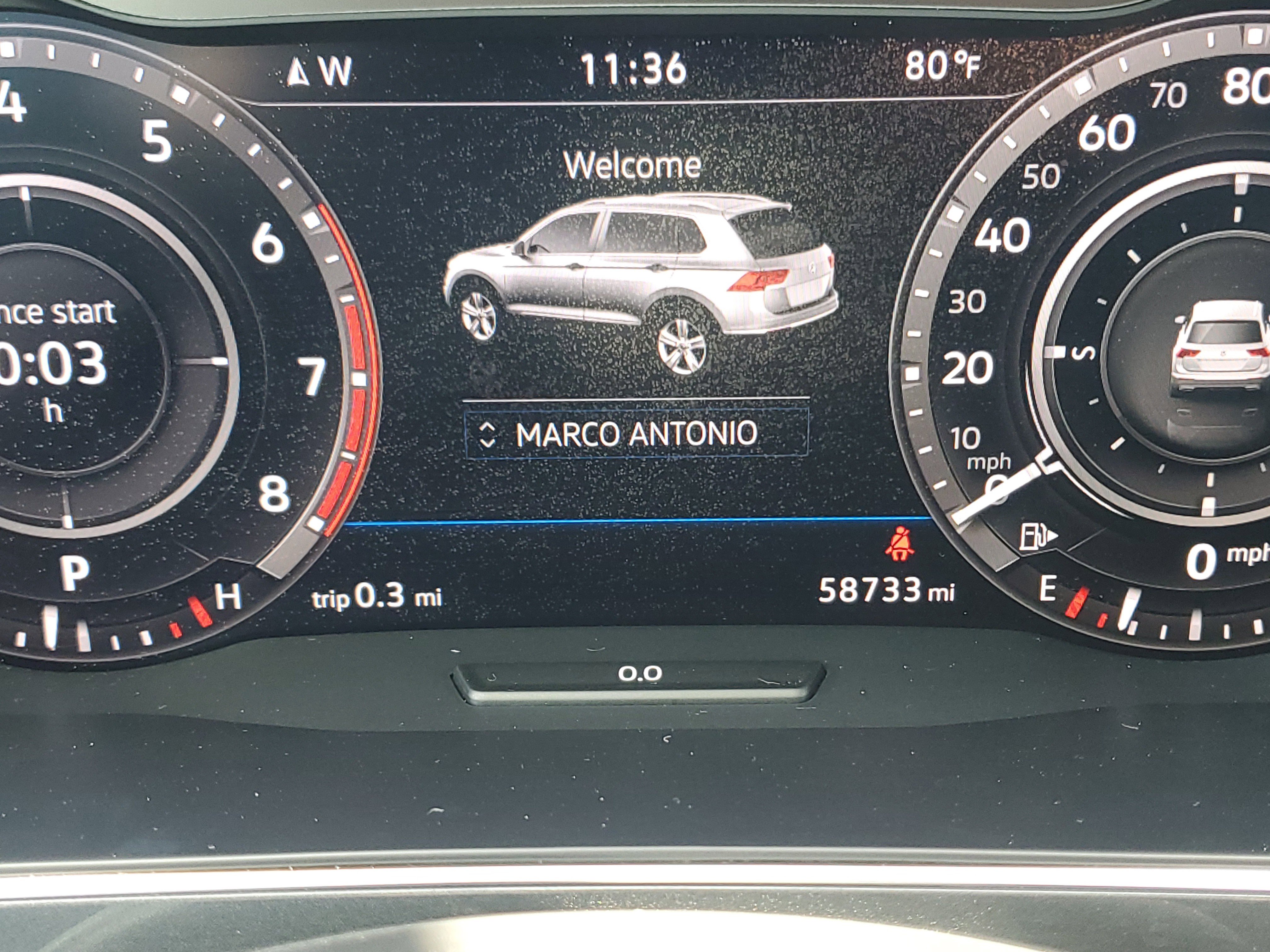 Used 2018 Volkswagen Tiguan SEL Premium image 21