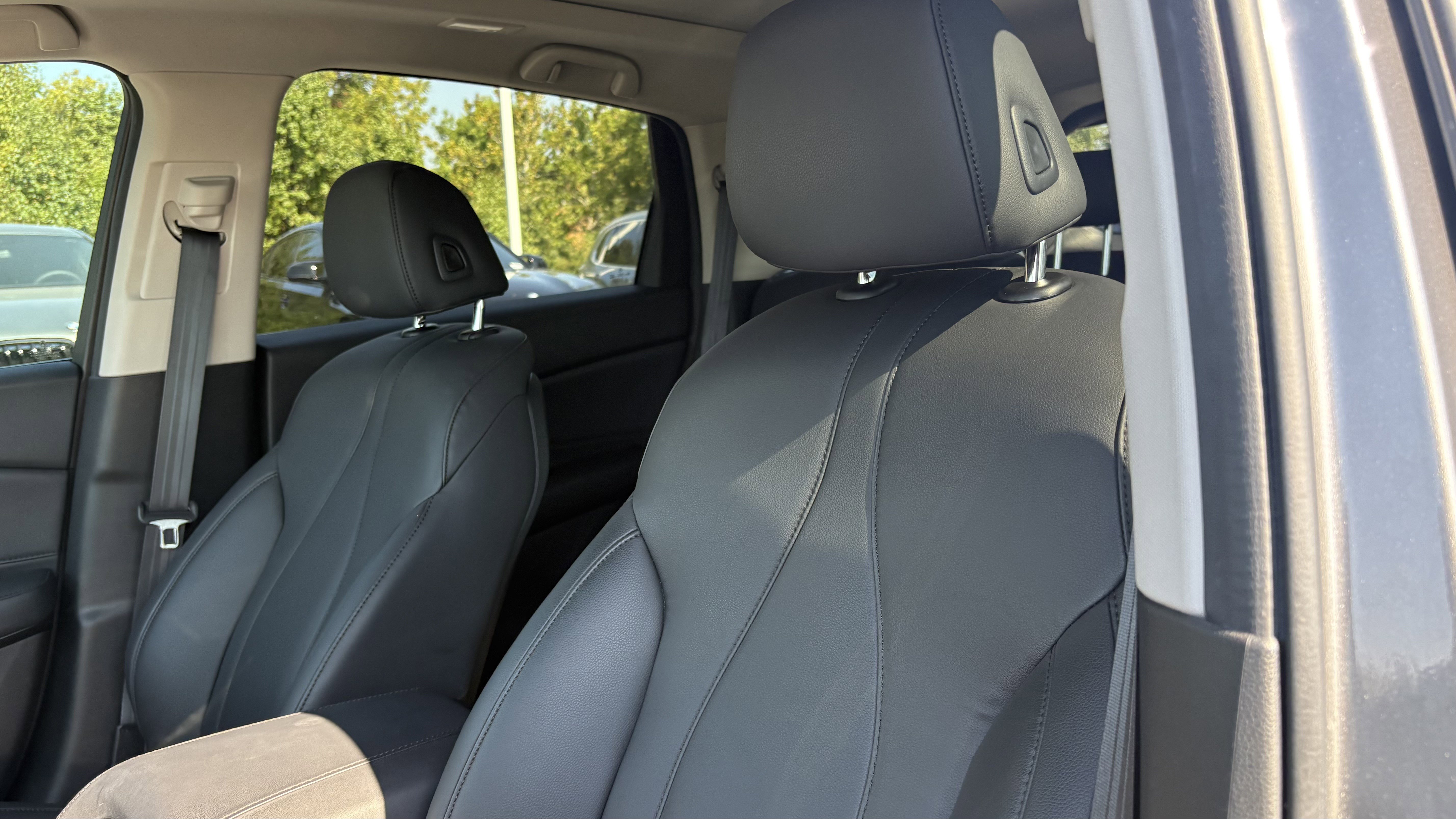 Used 2024 Acura RDX SH-AWD image 18