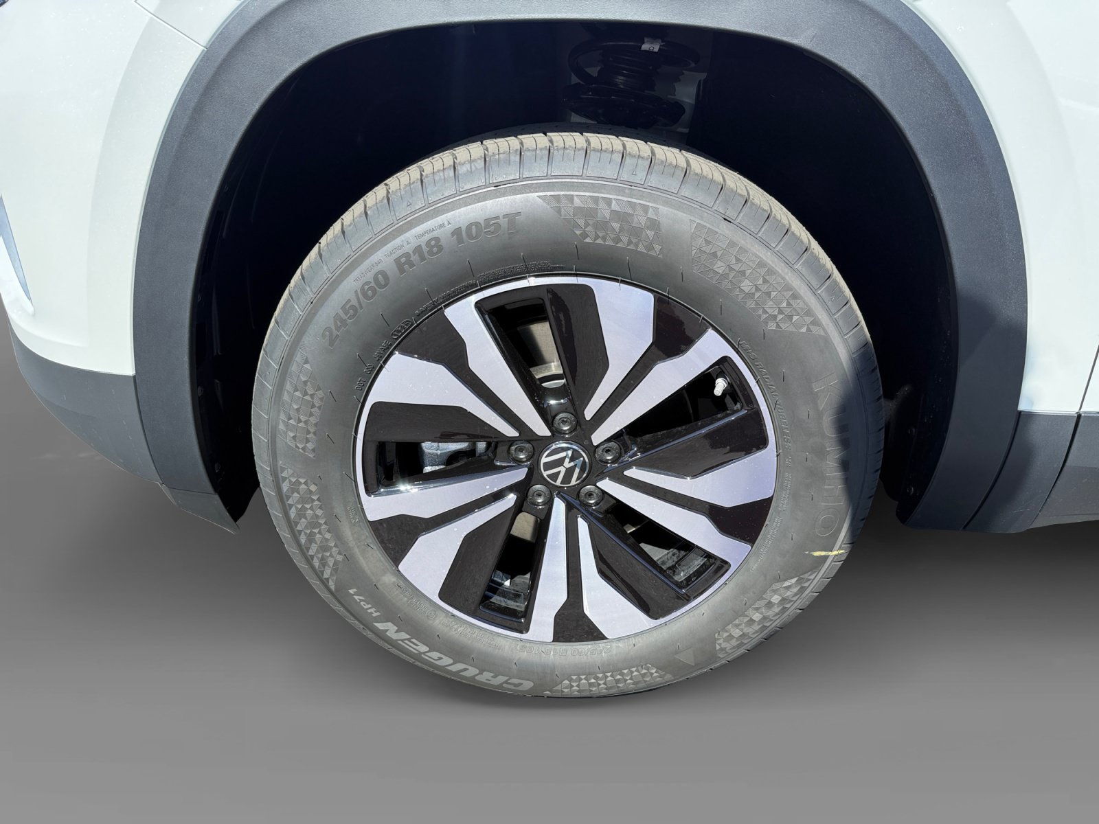 New 2026 Volkswagen Atlas SE FWD image 9