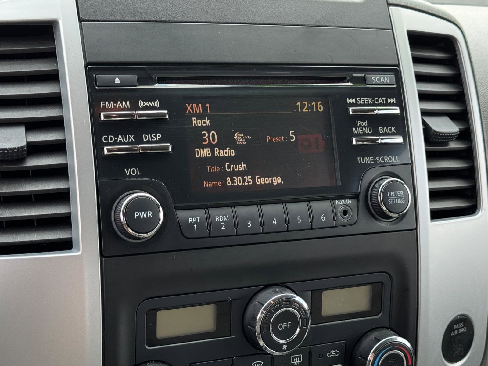 Used 2013 Nissan Frontier SV w/ SV Value Truck Pkg image 15