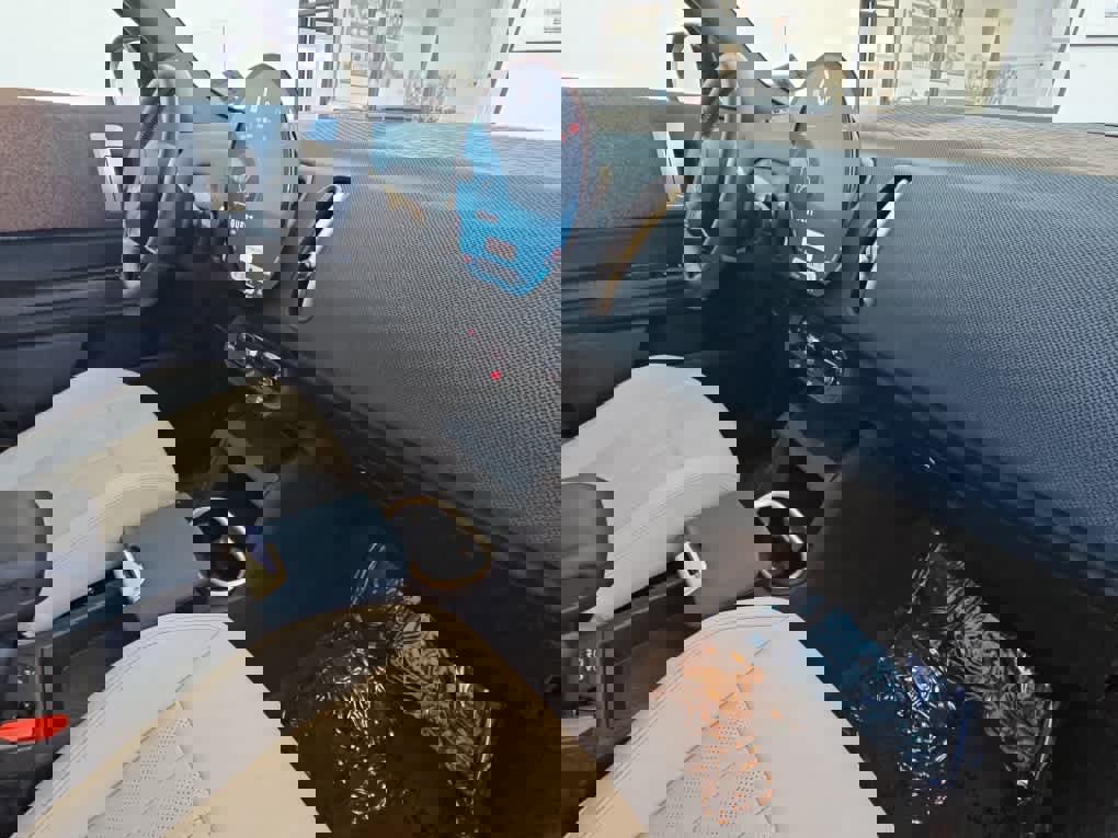 Certified 2025 MINI Cooper Countryman S image 29