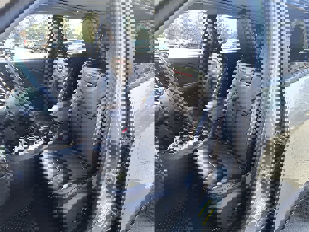 Used 2019 Jeep Cherokee Trailhawk w/ Comfort/Convenience Group image 11