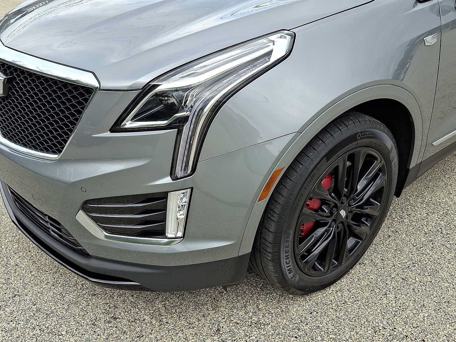 Certified 2023 Cadillac XT5 Sportv AWD/4WD image 11