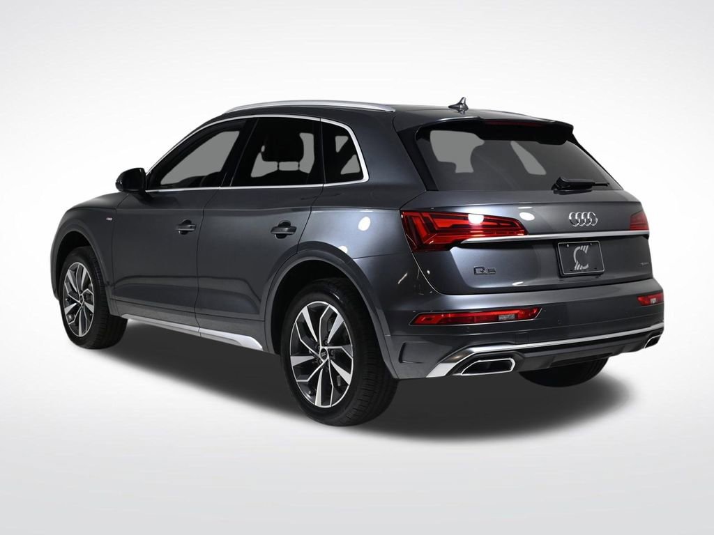 Used 2023 Audi Q5 2.0T Premium image 3