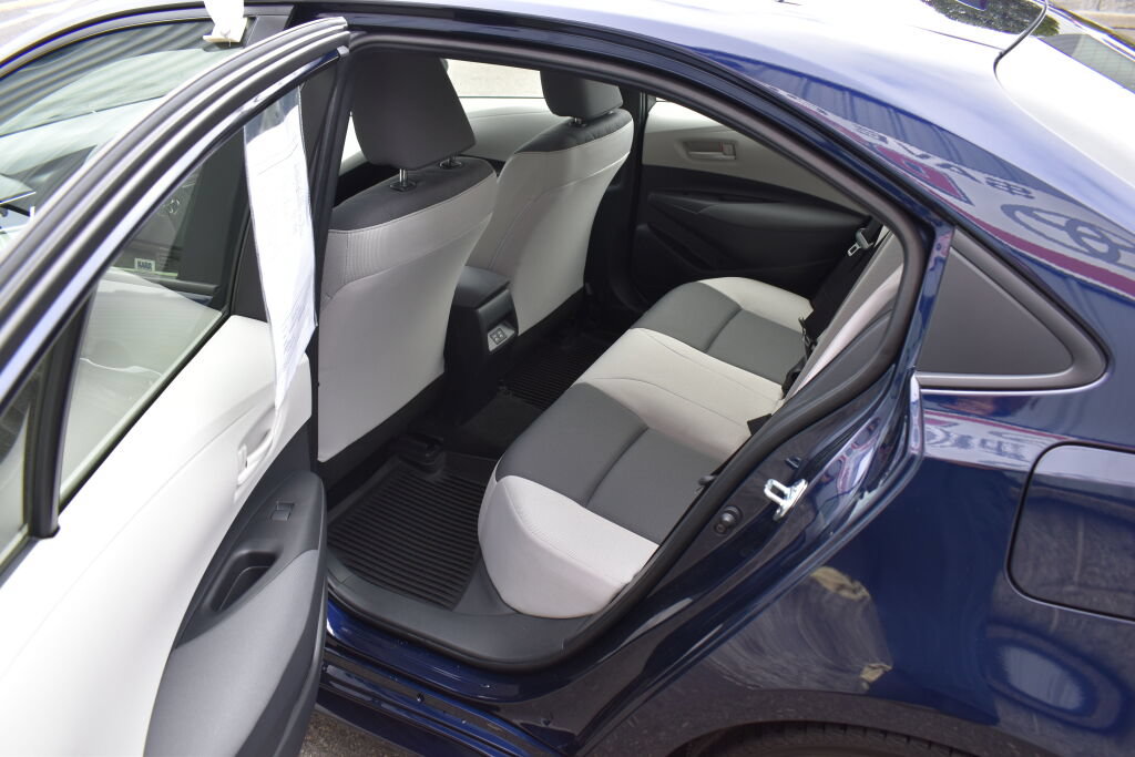 Certified 2026 Toyota Corolla LE FWD image 19