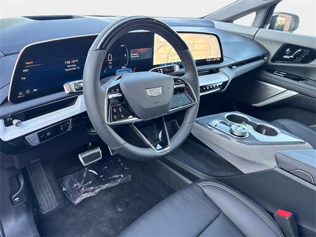 New 2025 Cadillac Optiq Sport 2 image 17